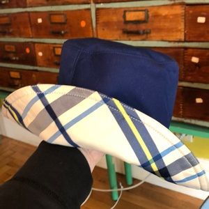 Fabulous reversible hat